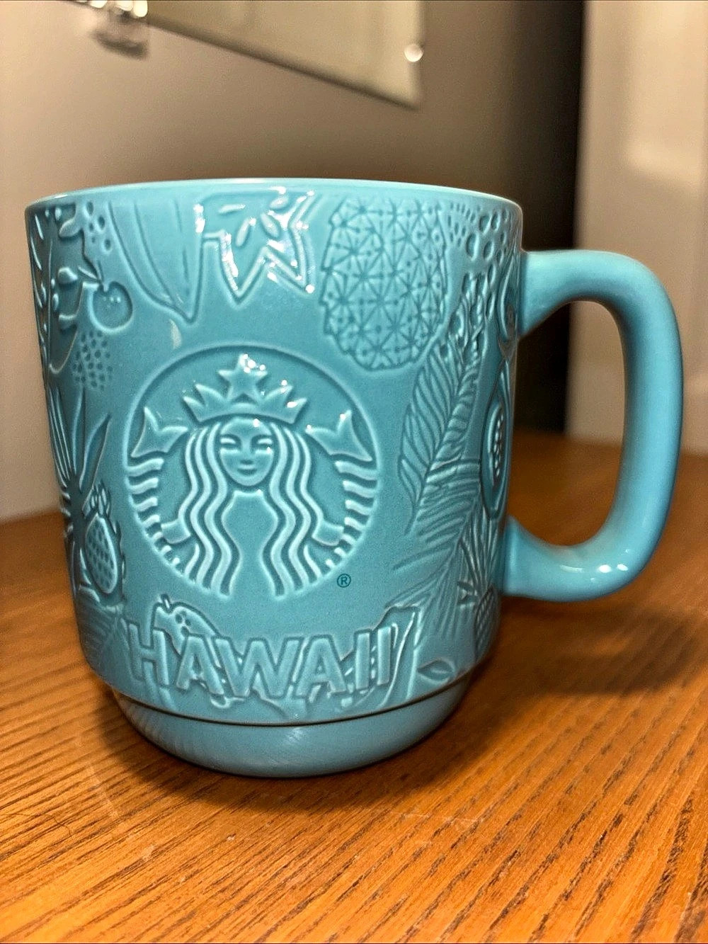 Starbucks Hawaii Collection Embossed Tropical Fruit Ceramic Mug